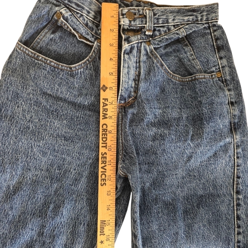 Classic Blue Women's Jeans - Picture 8 of 9